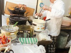 -阿婆油墩子(五里桥路188弄小区店)