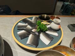 -草家酱蟹炭火烤肉店(珲春南路一店)