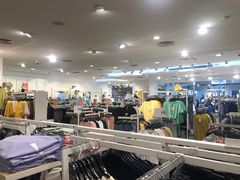 店内环境-C&A(新田360广场店)