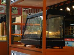 -三亚火车头万人海鲜广场