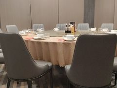 -202特色排档(洪文店)