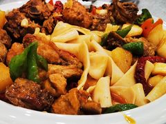 -汗腾格里·风味餐厅(新疆驻京办店)