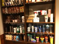 零售区-星巴克(广州淘金路店)