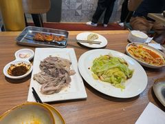 -贯贯吉·清真餐厅(浙江中路店)