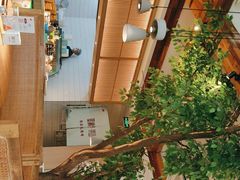 -蜜桃餐厅·伴山(湖滨商业街店)