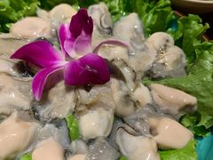 -老牌坊云南鱼豆花火锅(爱建店)