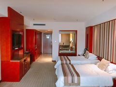 -爱时特套房酒店(会展中心远洋城店)