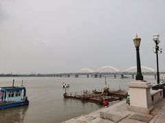 -人民防洪胜利纪念塔