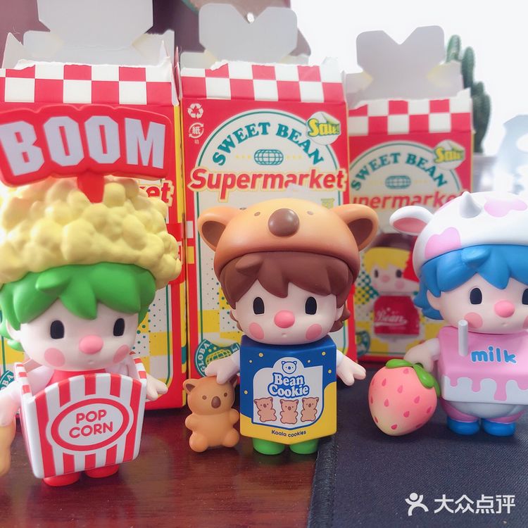 popmart十周年“天生好玩”杭州首展