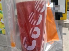 奶霜莓莓果茶-CoCo都可(常德路店)