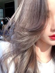 -Hello Lady发型设计