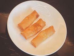 【粤式自助】鲜虾炸春卷-英冠索菲特酒店·萧湘阁中餐厅