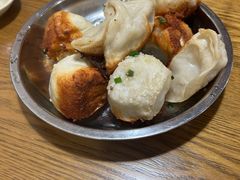 -黄阿姨锅贴大王(万航渡路店)