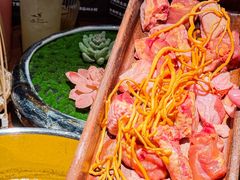 -花菇朵·云山雀 ll 野生菌锅·野果酸汤·精品滇菜(万柳店)