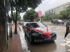 -豪橫超跑租车(成都世纪城店)