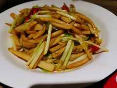 -建辉湖南土菜馆(南大街店)