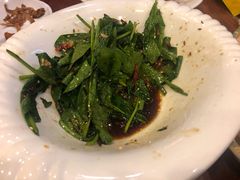 -郑东靓靓虾馆·金牌油焖大虾(天泽街店)
