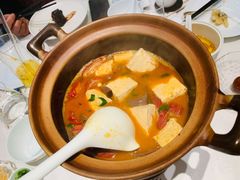 肥肠鸭血臭豆腐煲-海味观(老西门店)