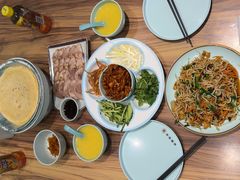 -合合春饼·酱骨·东北菜(潘家园店)