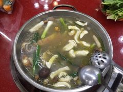 -老石黑山羊毛驴肉火锅(金凯广场店)