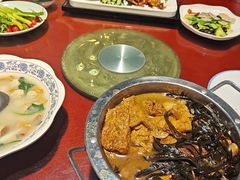 -鸿亨泰杂鱼馆(港馨家园店)