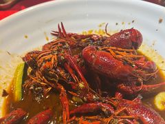 -龙巢盱眙龙虾·牛蛙·烧烤宵夜(八卦岭店)