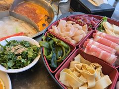 -刘一手重庆火锅(万达广场店)