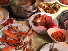 -鑫海汇海鲜烤肉火锅自助(七彩城店)