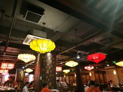 大堂-矮板凳老火锅(宽窄巷子店)