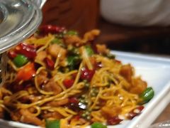双椒鸡捞面-老兰家传统烧烤炒菜泡馍(小南门店)