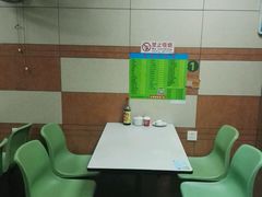 -晋江老戴牛肉馆(江头美食城分店)