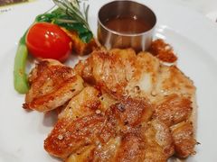 -西语炭烧牛排·西厨(滨湖万科里店)