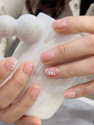 -雅洁美甲美睫