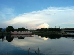 -渔家灯火娱乐城(前进西路店)