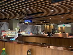 大堂-海底捞火锅鲜切牛肉主题店(长寿路店)