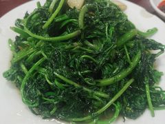 -荣生萝卜汤饭店