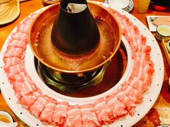 如意巨無霸羔羊肉-乐宴·老北京铜火锅(桂庙店)