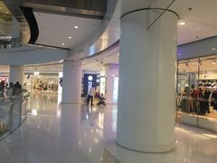 -百盛(莘庄店)