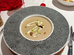 丝滑野生蘑菇汤-Kathleen's Bistro&Bar 凯圣琳西餐厅(漕河泾印象城店)
