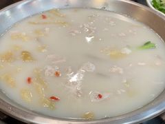-老来福·非遗酸汤兔(凯旋路店)