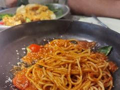 -芭莉与彩虹西餐厅(成都合生汇店)