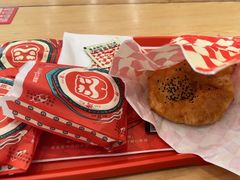 -塔斯汀中国汉堡(横岗志健广场店)