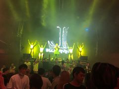 -TT CLUB 酒吧