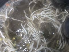 -牛缘村·贵州黄牛肉火锅(西善桥店)