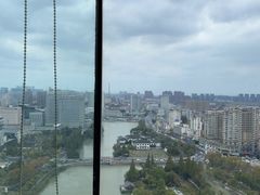 -云顶旋转自助景观餐厅
