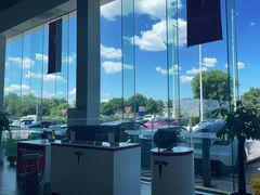 -TESLA 特斯拉(北京南四环中路特斯拉中心)