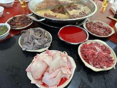 -储奇门鳝鱼火锅(总店)