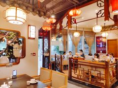 -万重锦·人文川菜馆(骡马市店)