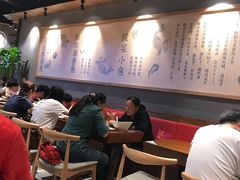 大堂-渝是乎川渝小炒(新世界百货望京店)