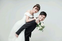 -巴黎婚纱摄影工作室